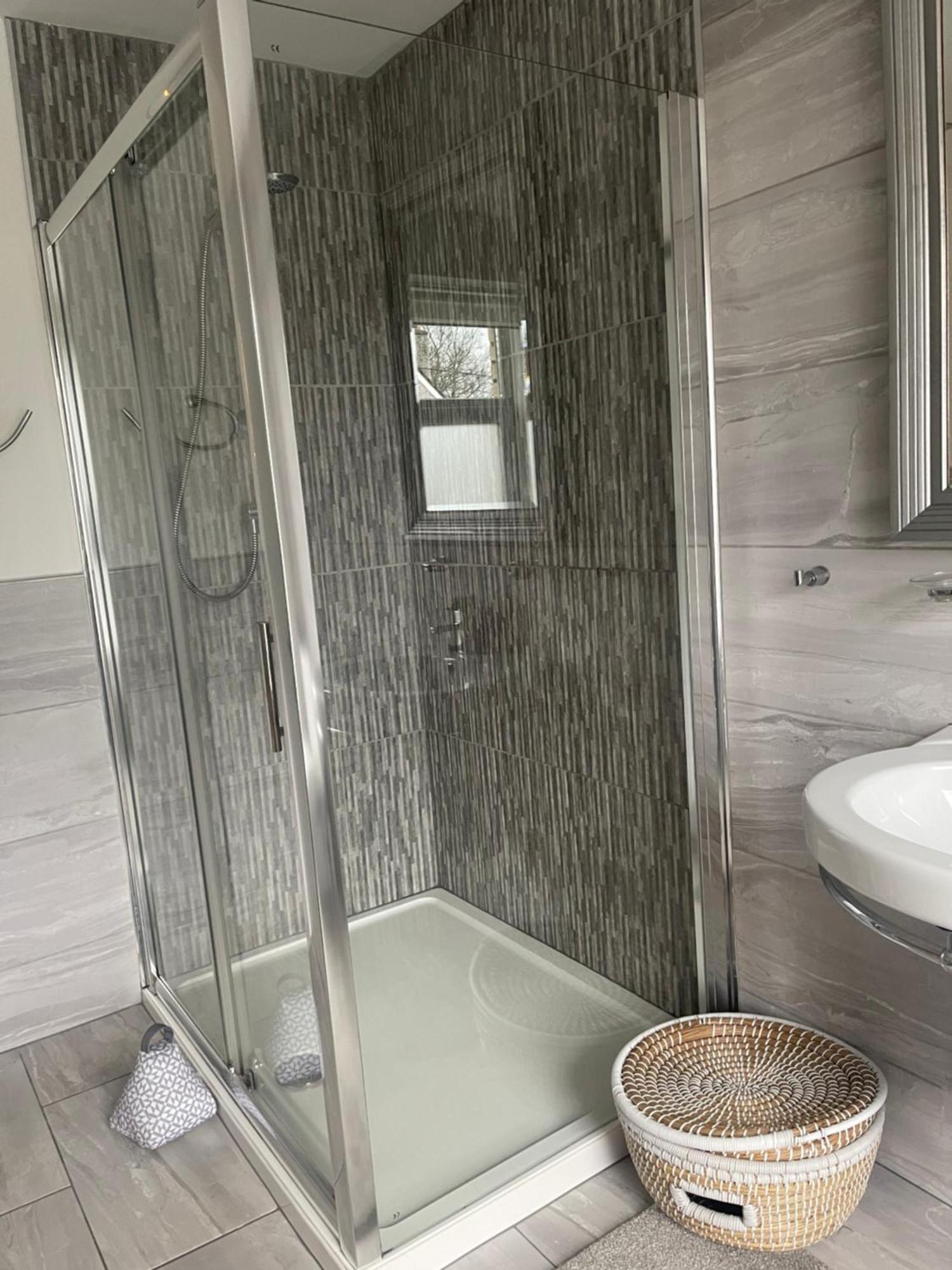 Modern, Spacious And Central Location Aberdare Ngoại thất bức ảnh